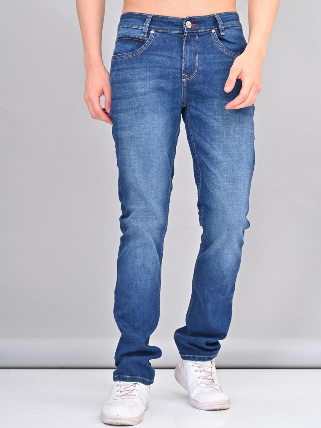 

Jean Cafe Men Regular Fit Light Fade Jeans, Blue