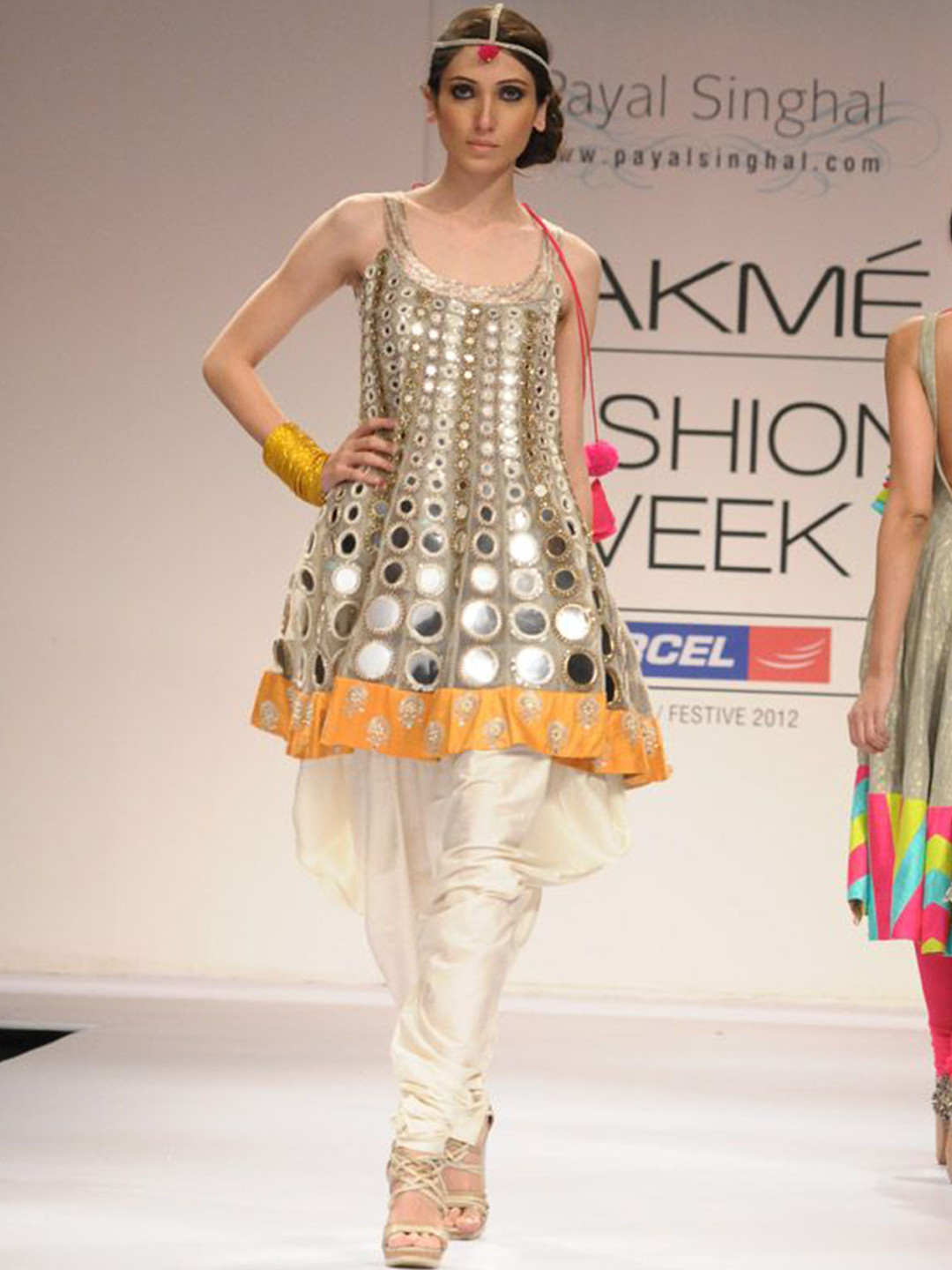 

Payal Singhal Ethnic Motifs Embroidered Mirror Work Short Anarkali Kurta with Salwar, Cream