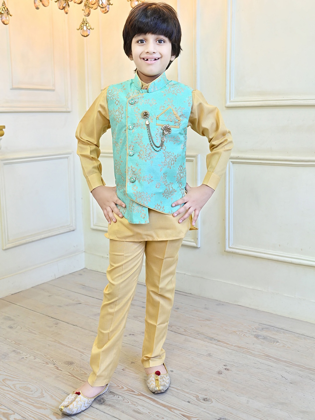 

BT DEZINES Boys Mandarin Collar Jacquard Kurta With Trousers And Waist Coat, Turquoise blue