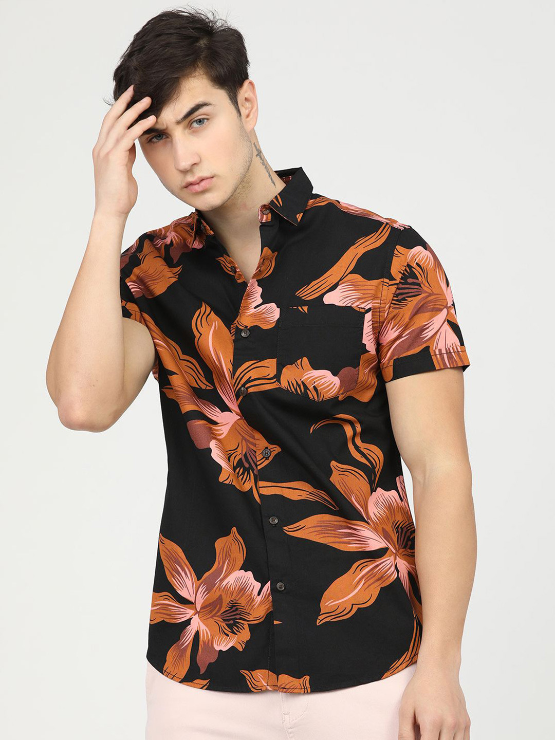 

HIGHLANDER Men Slim Fit Opaque Printed Casual Shirt, Black