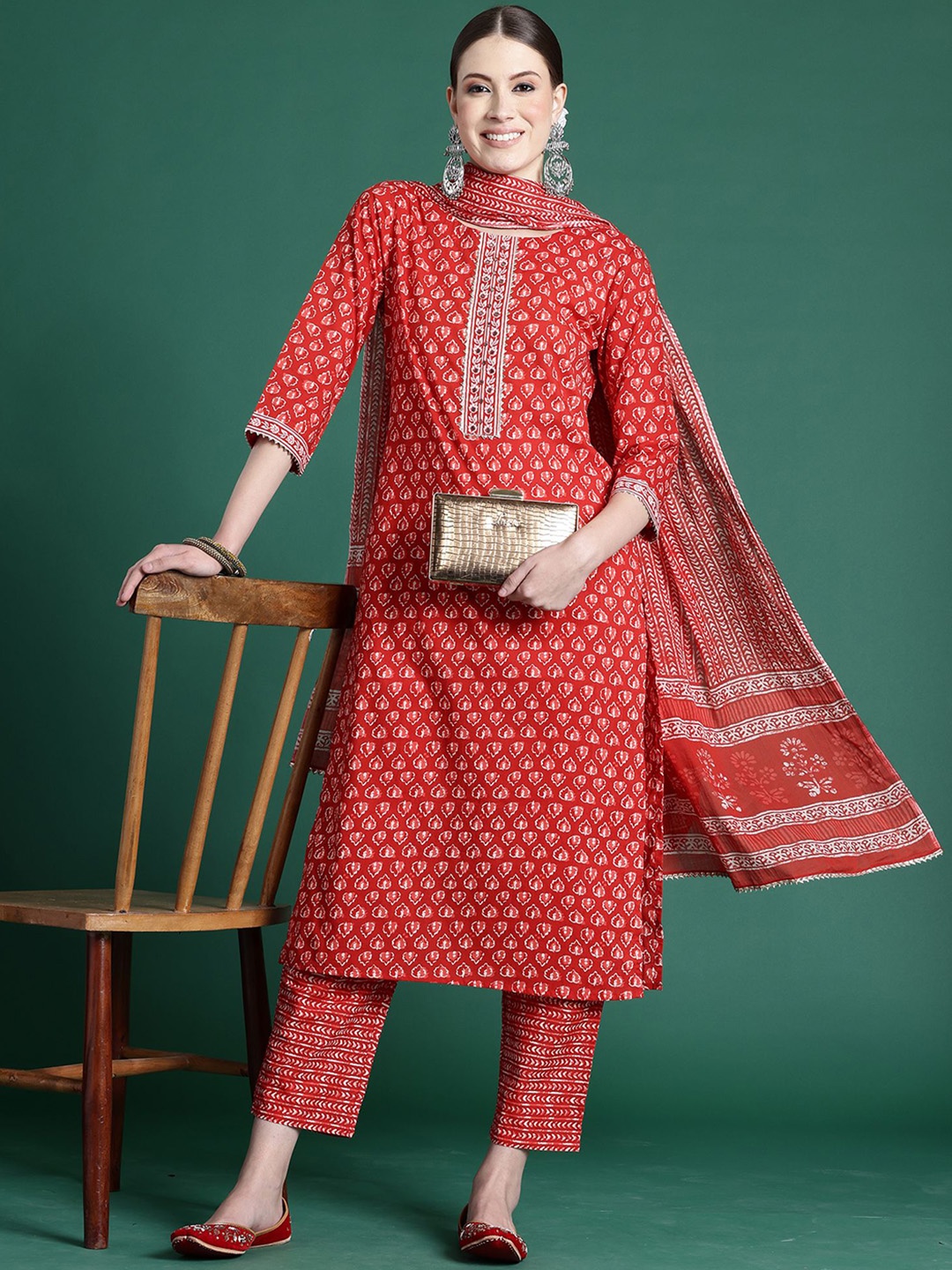 

Anouk Women Ethnic Motifs Printed Regular Mirror Work Pure Cotton Kurta with Trousers & With Dupatta, Red