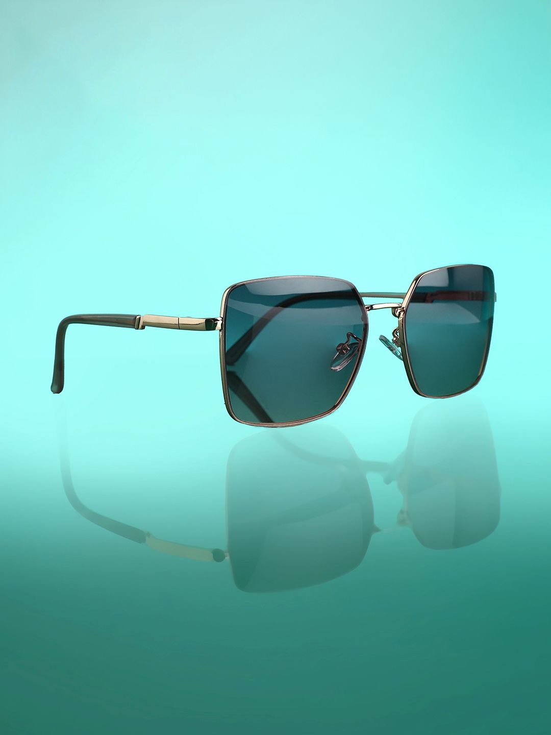 

HAUTE SAUCE by Campus Sutra Women Square Sunglasses With Polarised Lens AW24_HSSG2618, Purple