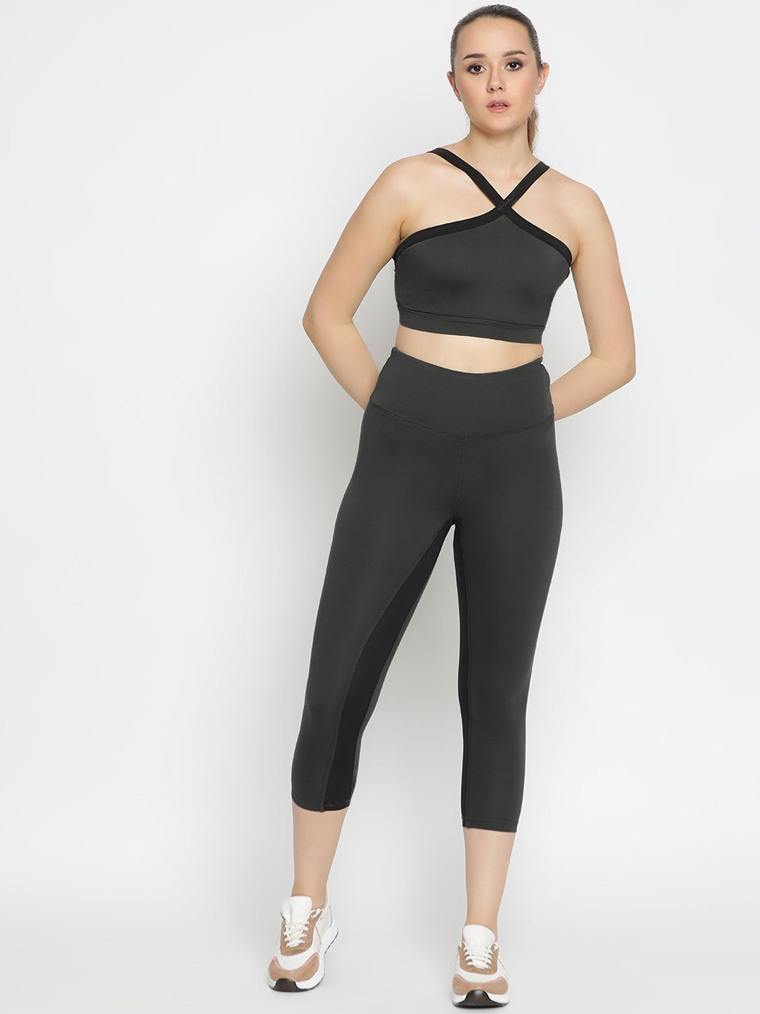 

Wearjukebox Halter Neck Top With Leggings, Charcoal