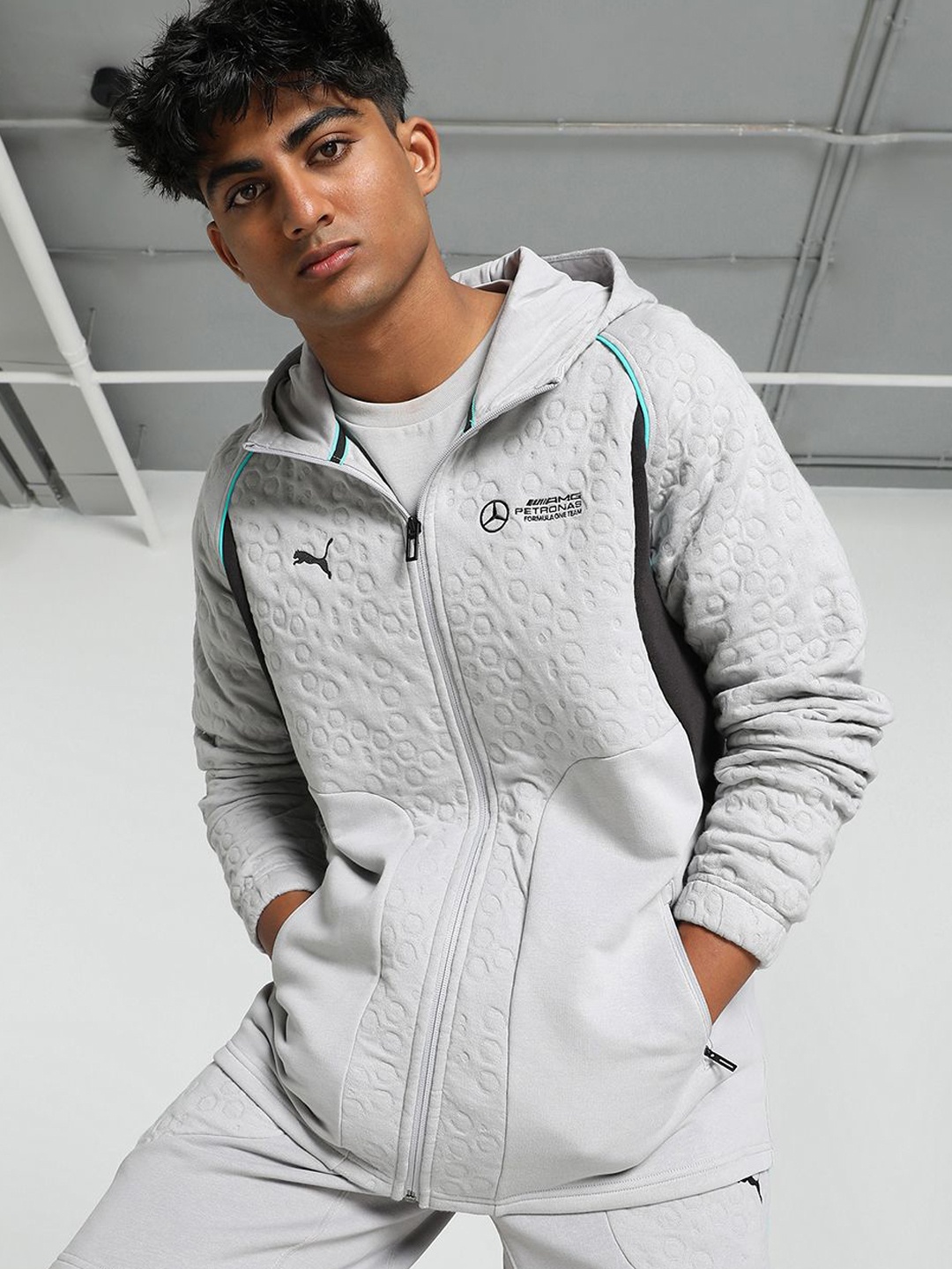 

PUMA Motorsport Men Striped Sporty Jacket, Grey