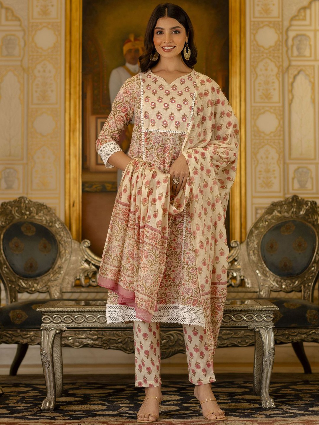 

Kohsh Floral Printed V-Neck Pure Cotton Straight Kurta with Trousers & Dupatta, Off white