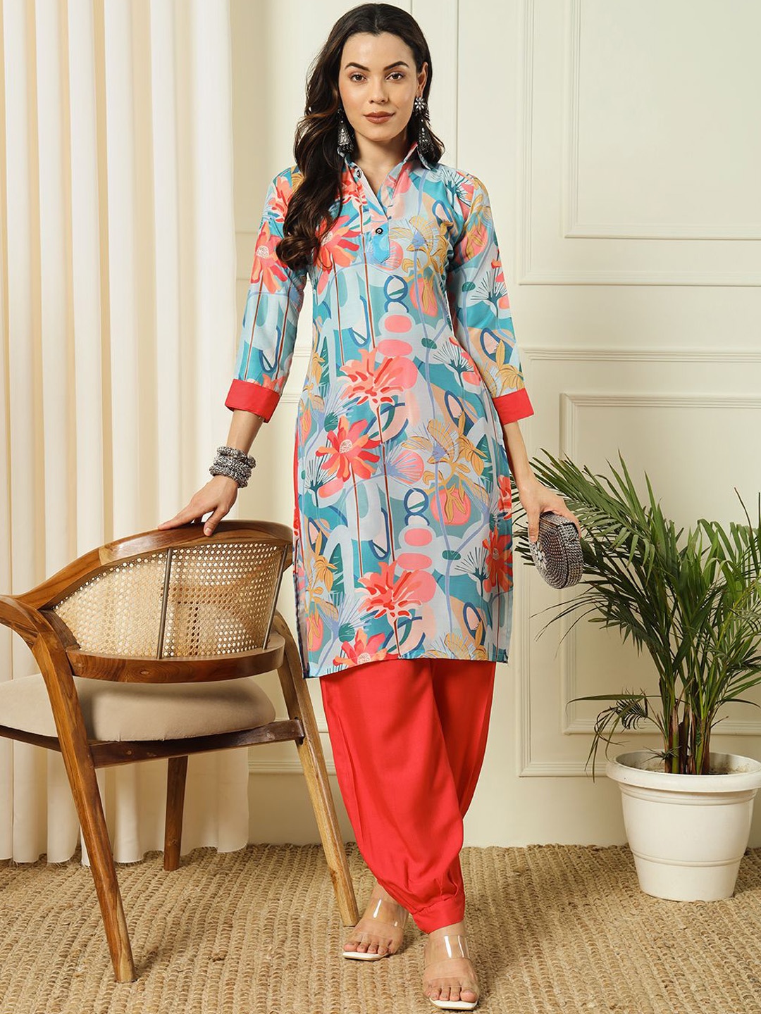 

Anouk Floral Printed Shirt Collar Regular Straight Kurta with Patiala, Blue