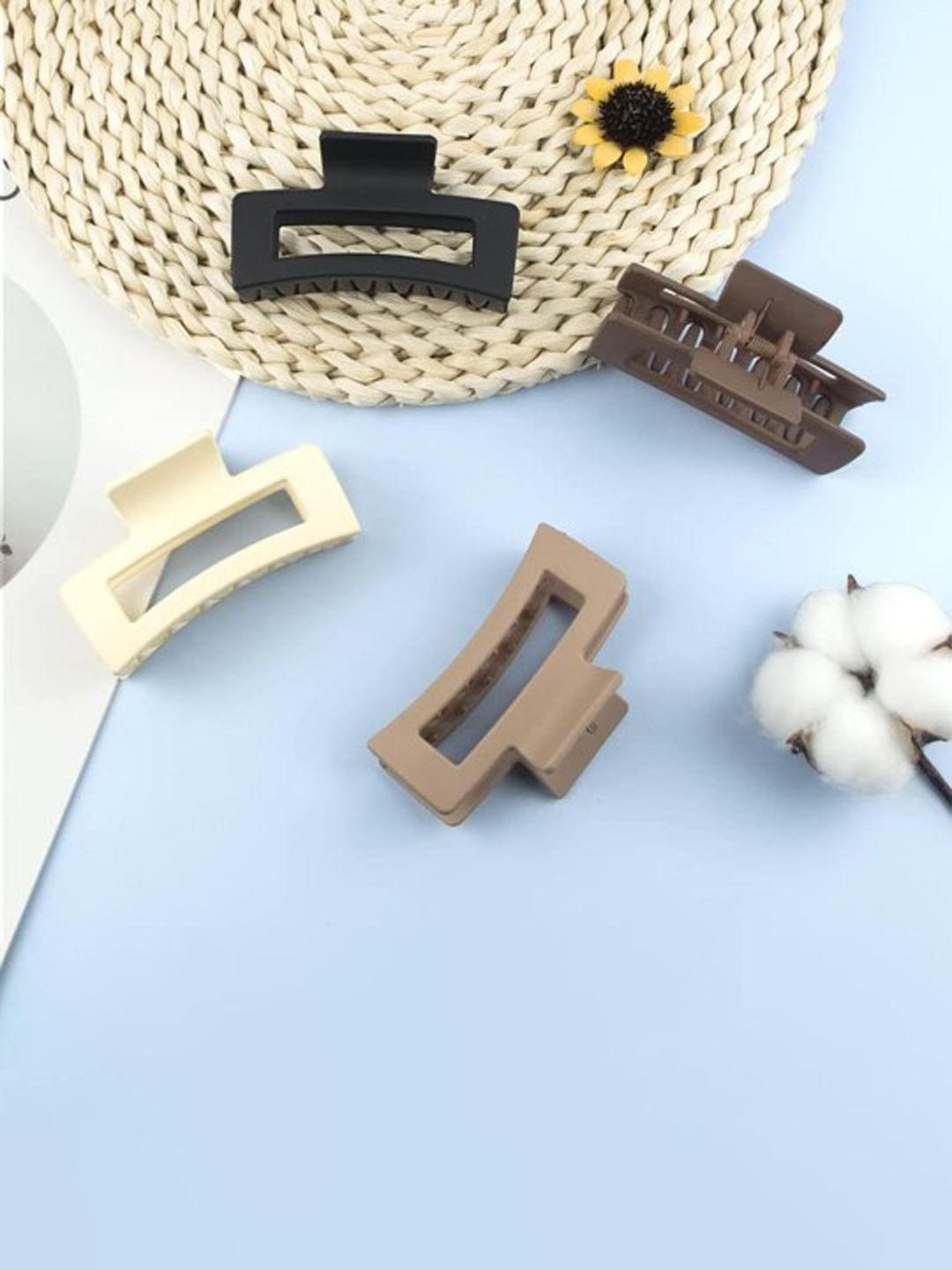 

Xivir Women Set of 4 Claw Clip, Off white