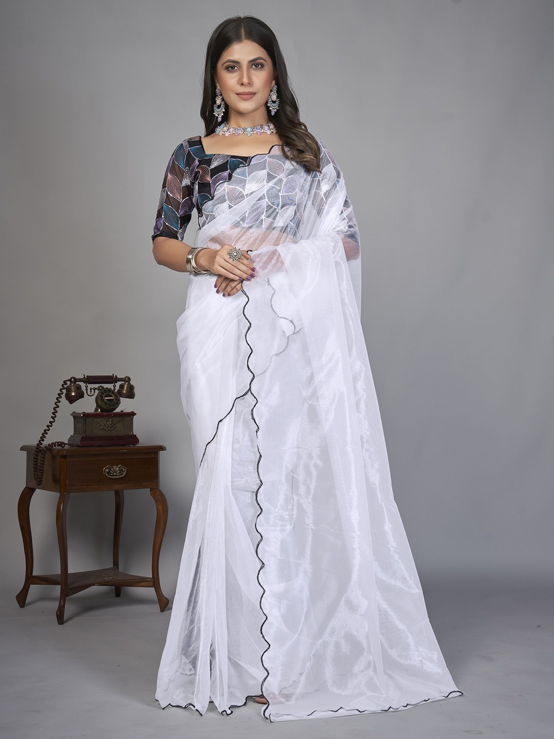 

APNISHA Embroidered Organza Saree, White