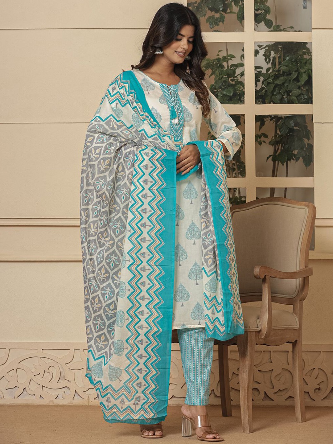 

Yufta Women Ethnic Motifs Embroidered Regular Sequinned Pure Cotton Kurta with Trousers & With Dupatta, Turquoise blue