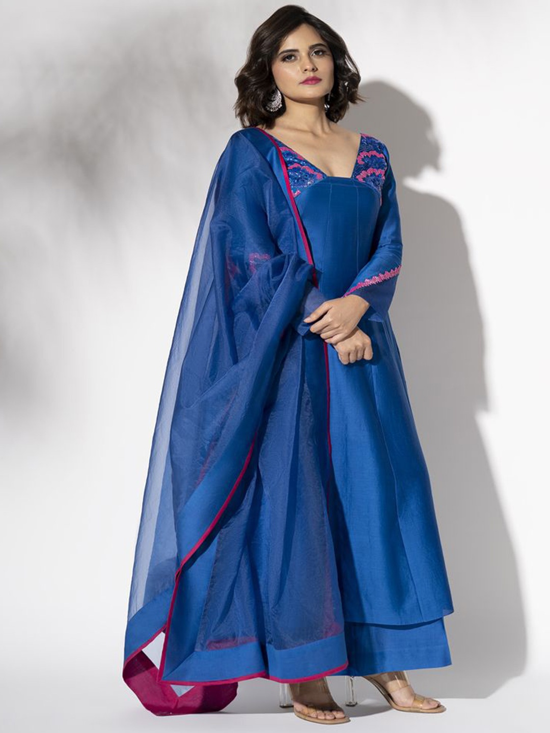 

The Aarya Floral Embroidered Zardozi Chanderi Cotton A-Line Kurta With Trousers & Dupatta, Blue