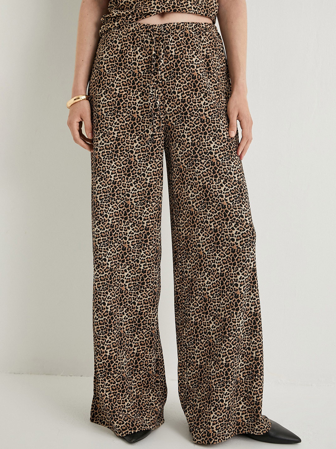 

Koton Women Animal Printed Mid-Rise Regular Fit Parallel Trousers, Black