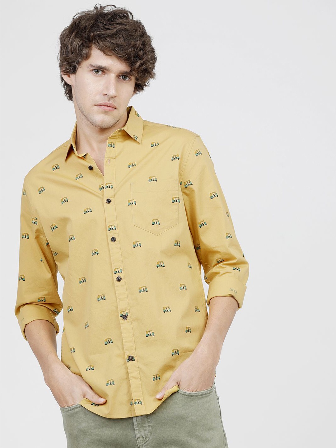 

HIGHLANDER Men Slim Fit Opaque Printed Casual Shirt, Mustard