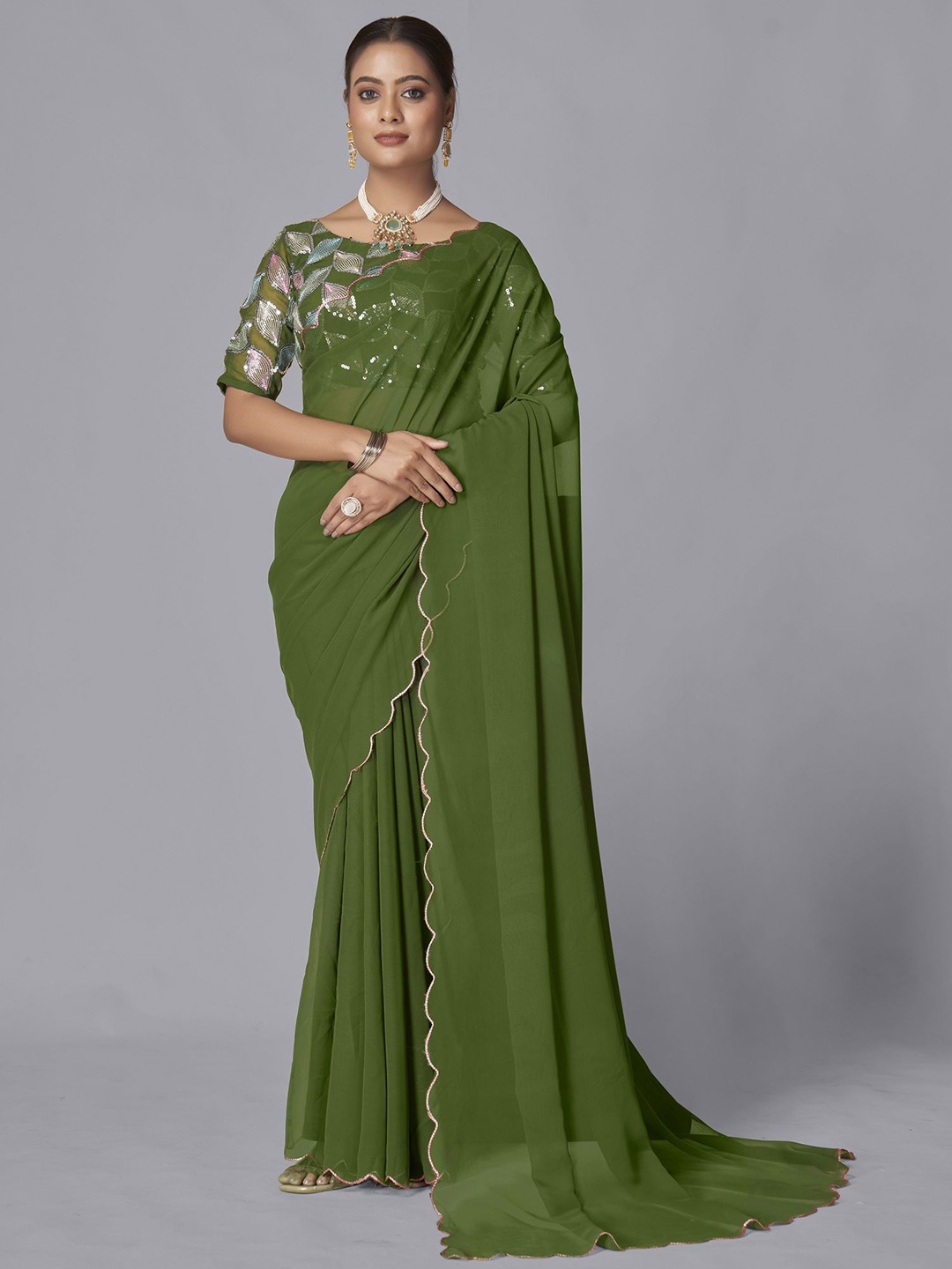 

JULEE Pure Georgette Saree, Green