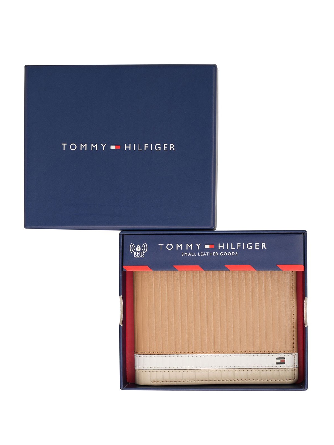 

Tommy Hilfiger Men Leather Two Fold Wallet, Khaki