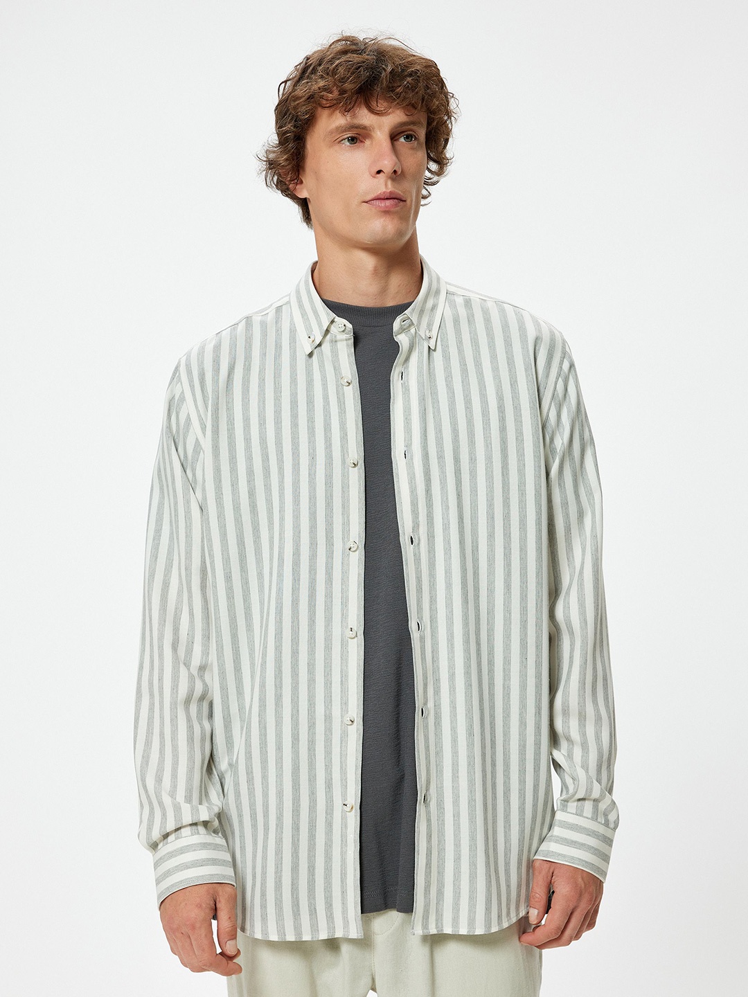 

Koton Men Slim Fit Opaque Striped Casual Shirt, Grey