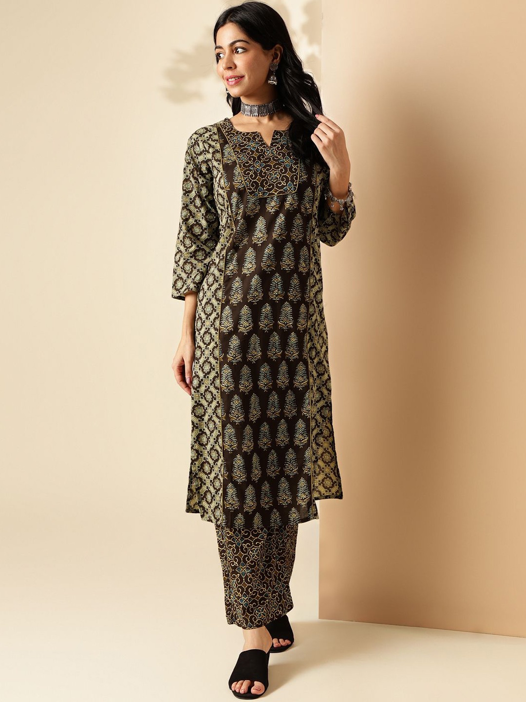 

Vbuyz Floral Printed Notch Neck Pure Cotton Straight Kurta & Palazzos With Dupatta, Brown