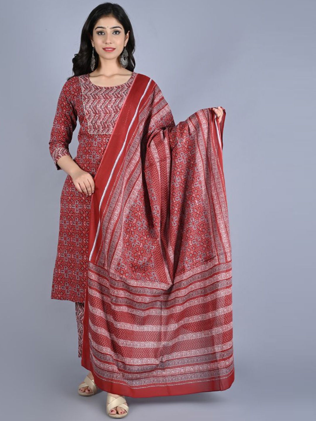 

KALINI Floral Printed Gotta Patti Pure Cotton Straight Kurta with Trousers & Dupatta, Maroon