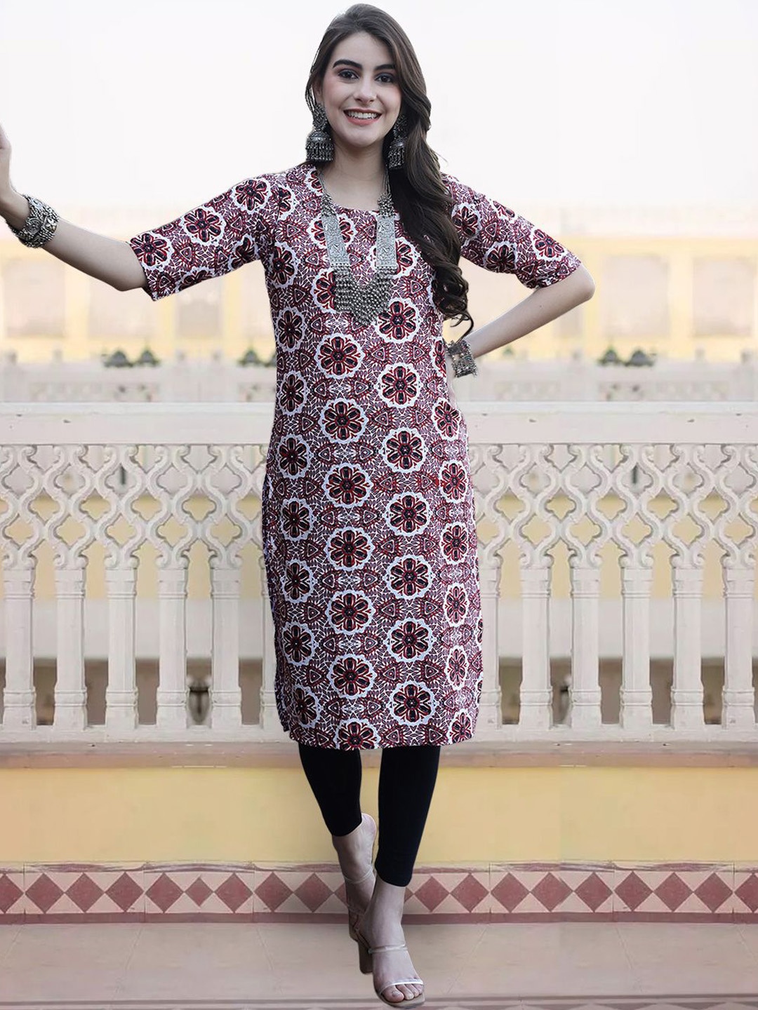 

7Threads Floral Printed Round Neck Straight Kurta, White