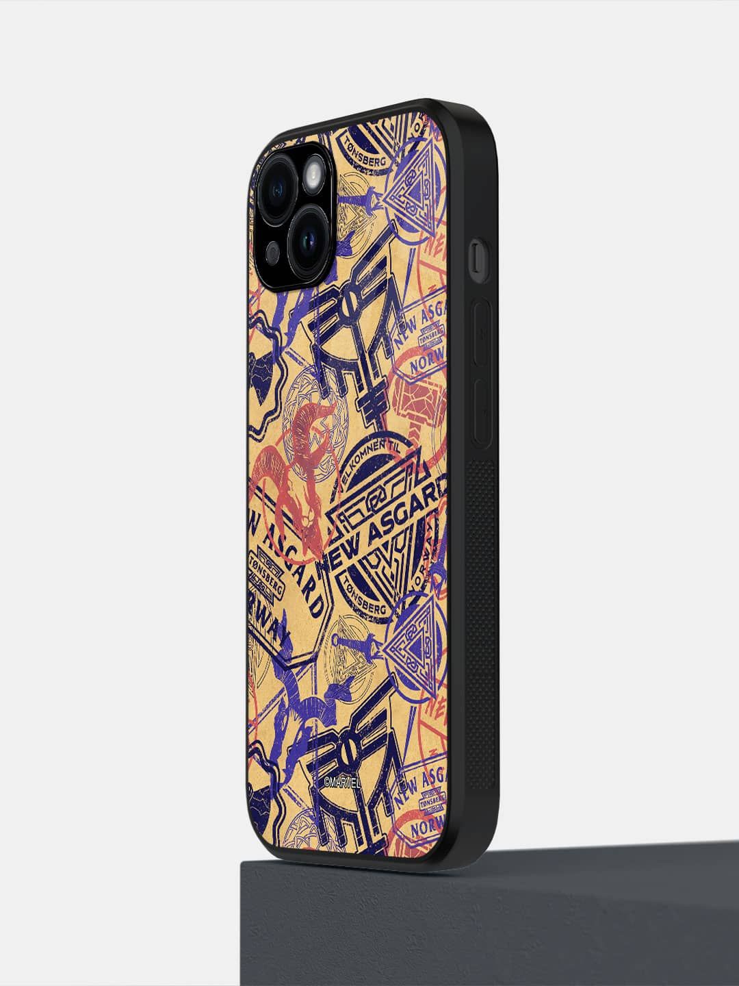 

macmerise Geometric Printed iPhone 14 Plus Back Case Mobile Accessories, Beige