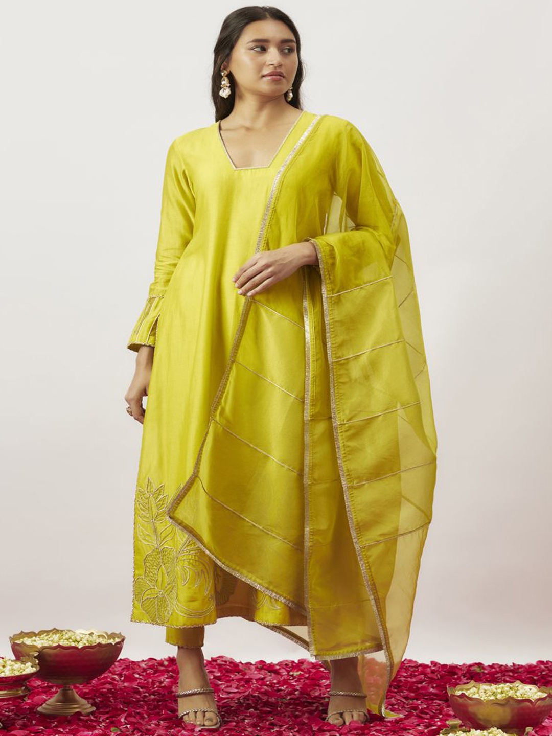 

The Aarya Zardozi Square Neck Straight Kurta With Trousers & Dupatta, Lime green