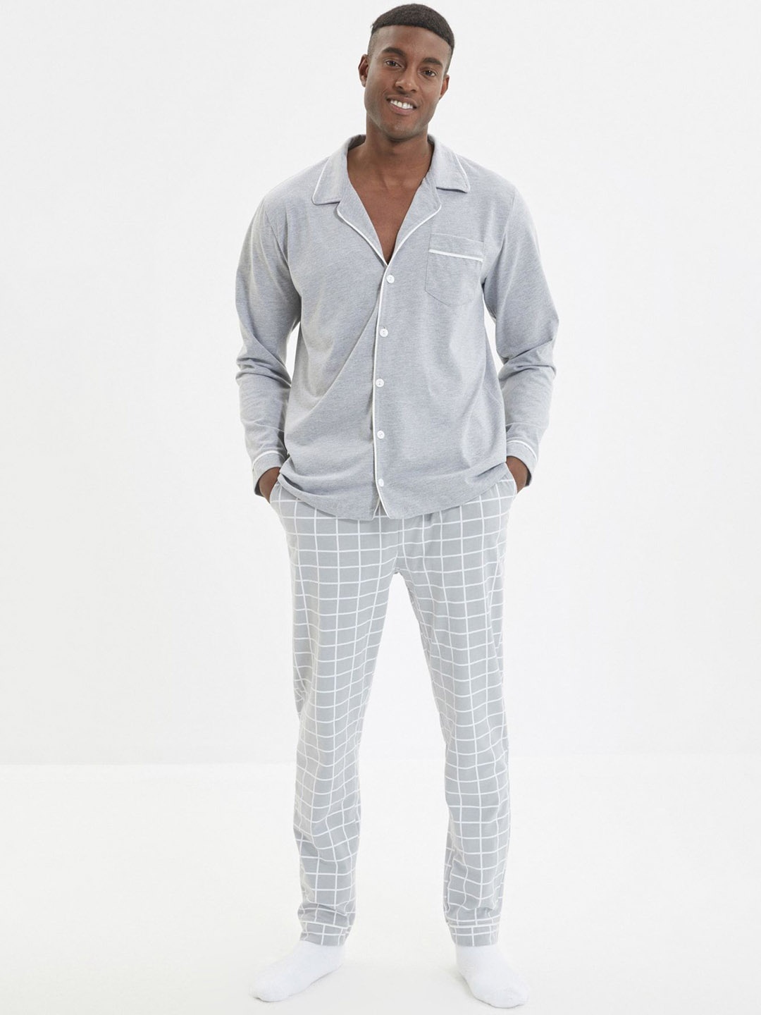 

Trendyol Men Night suit, Grey