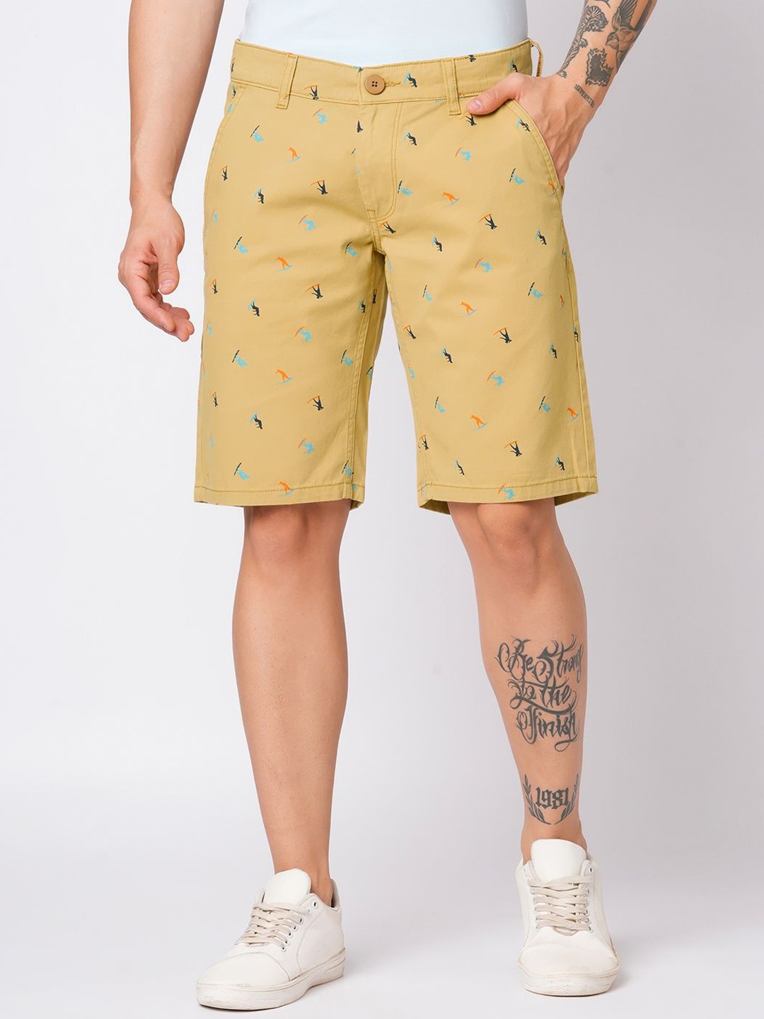 

The Roadster Lifestyle Co Men Slim-Fit Printed Pure Cotton Shorts, Khaki