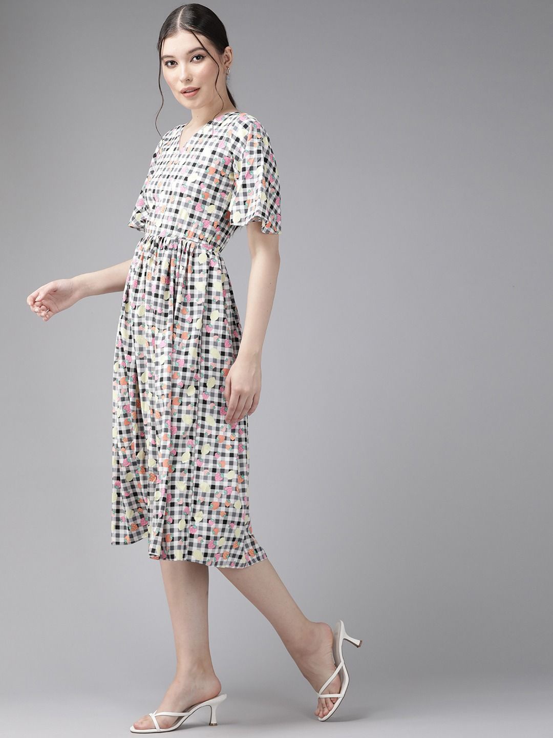 

BAESD Checked Flared Sleeve A-Line Midi Dress, White
