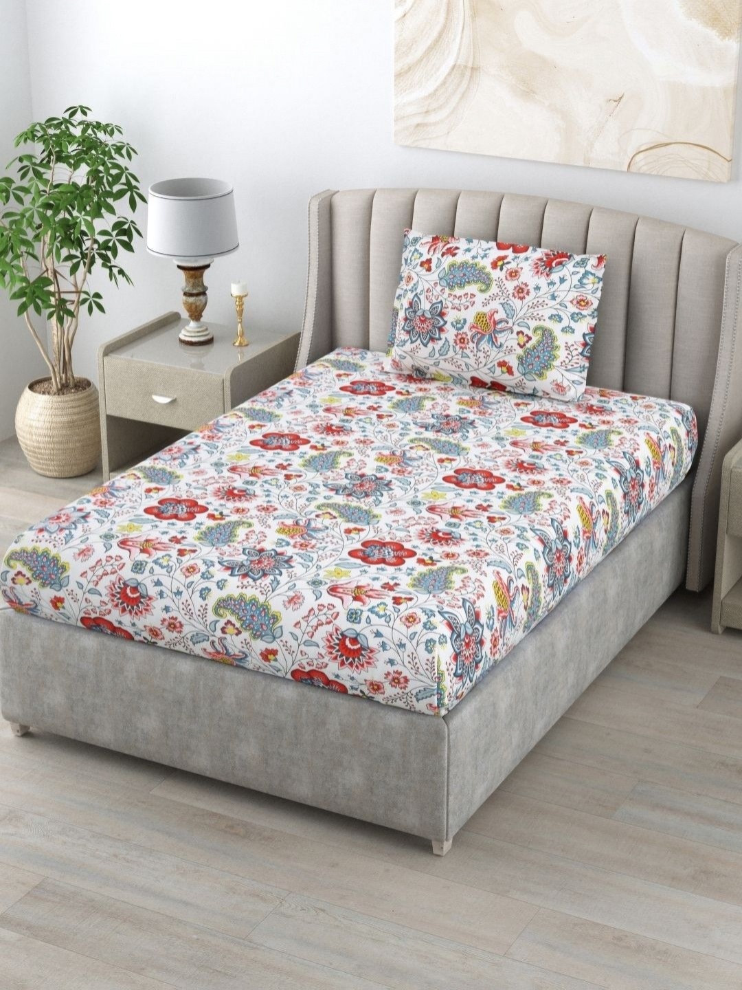 

BOMBAY DYEING Cardinal Maroon Floral 120TC Cotton Single Bedsheet With 2 Pillow Covers
