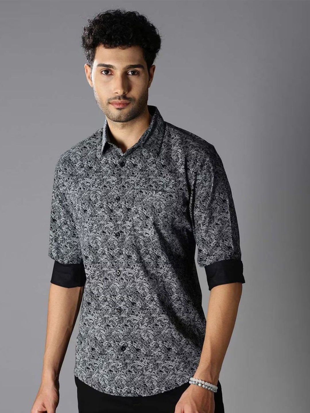 

British Club Men Smart Spread Collar Floral Printed Cotton Slim Fit Casual Shirt, Black