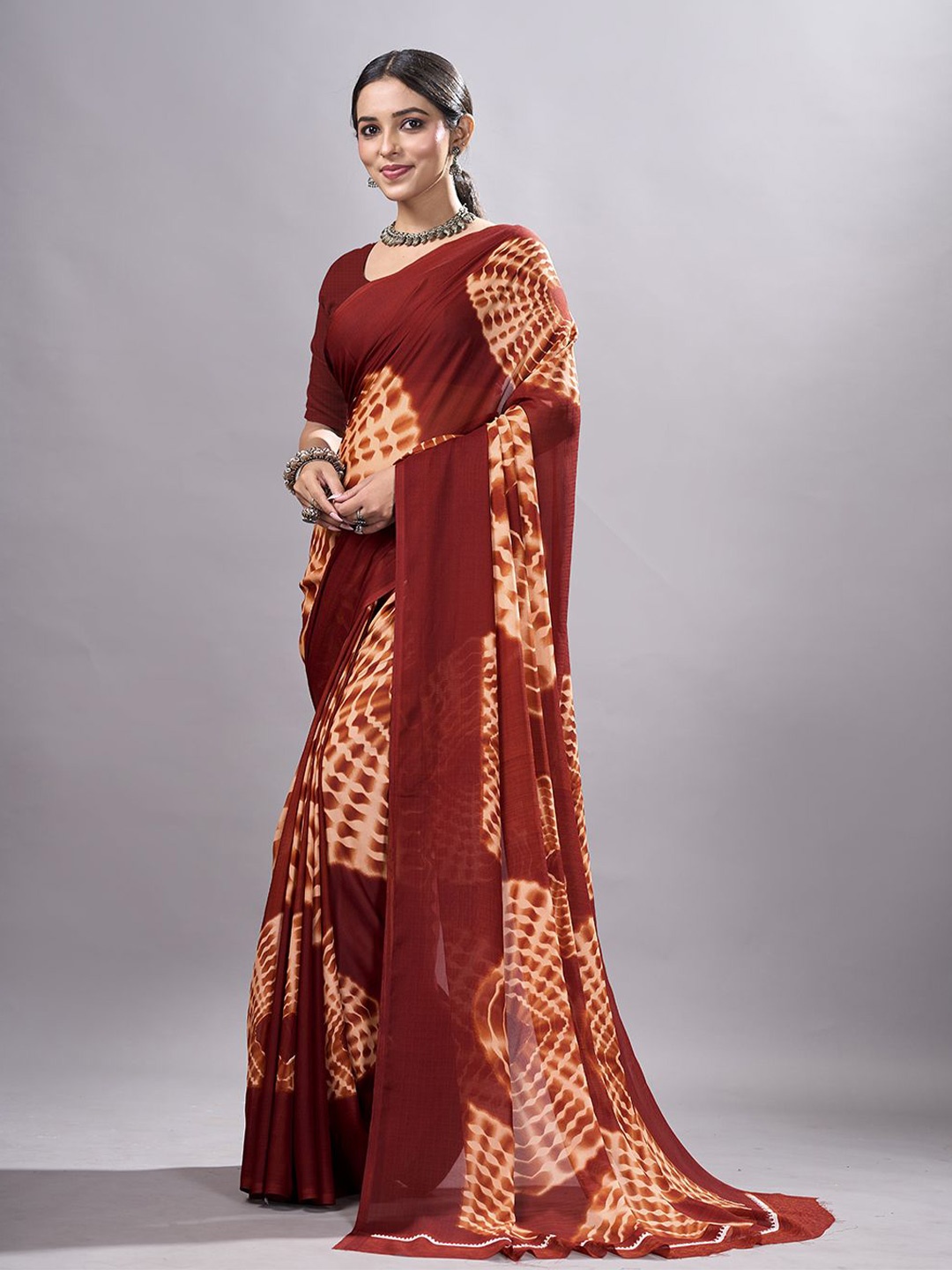 

VIRICA Tie and Dye Poly Georgette Saree, Orange