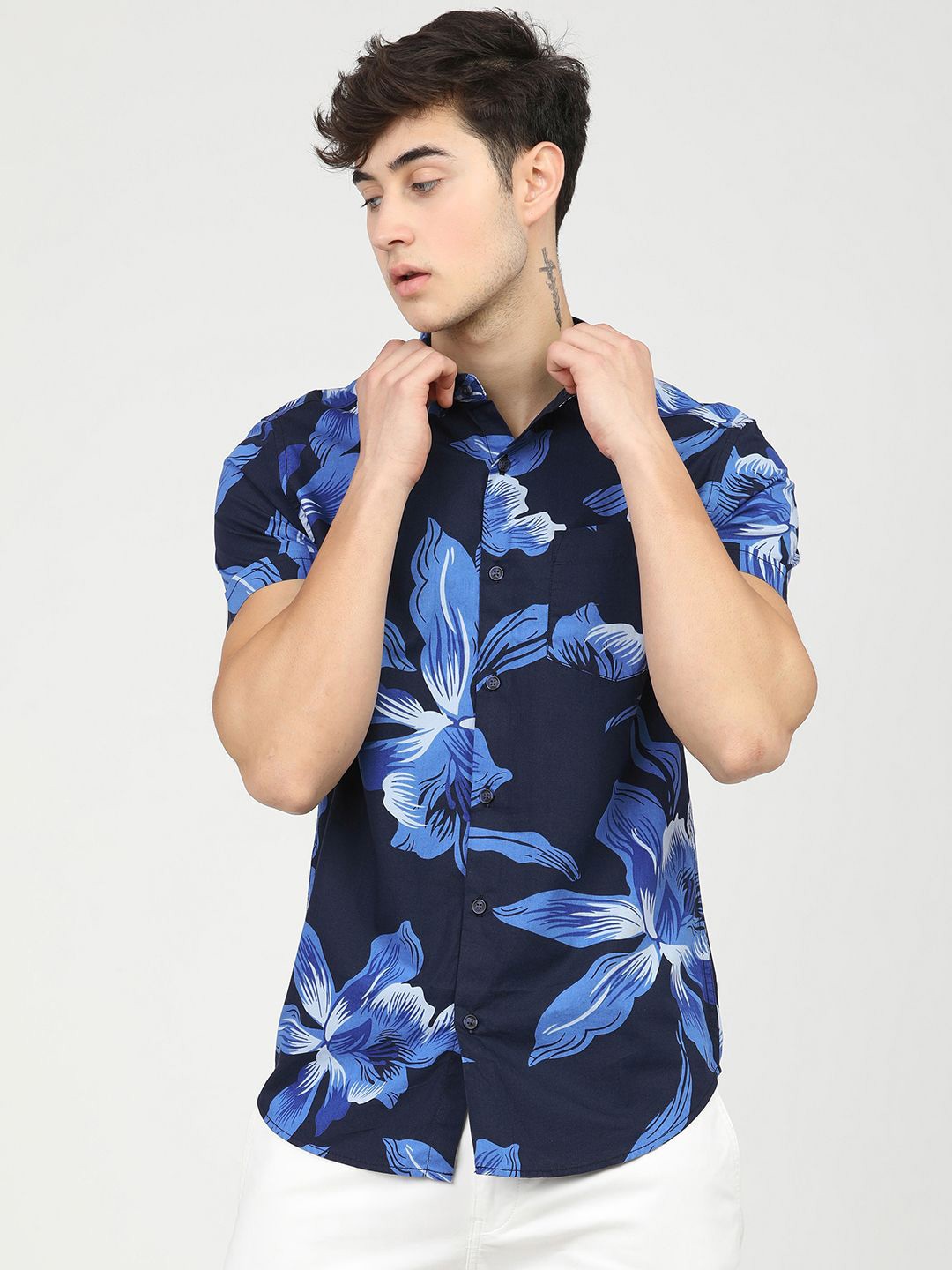 

HIGHLANDER Men Slim Fit Floral Opaque Printed Casual Shirt, Blue