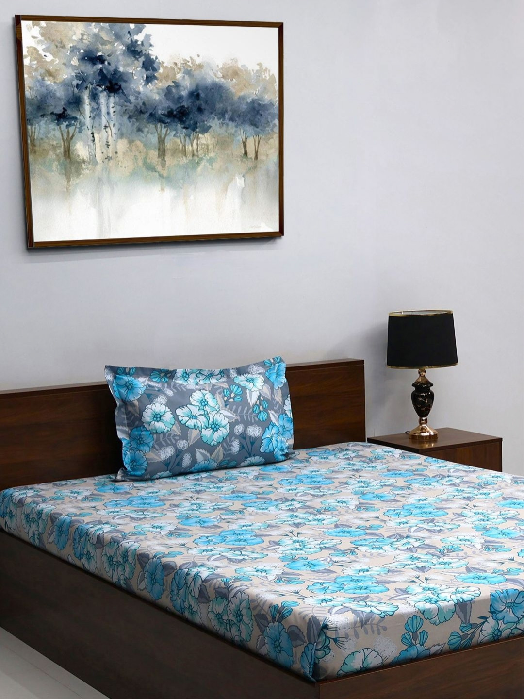 

BOMBAY DYEING Blumen Blue & White Floral 104 TC Pure Cotton Single Bedsheet Set