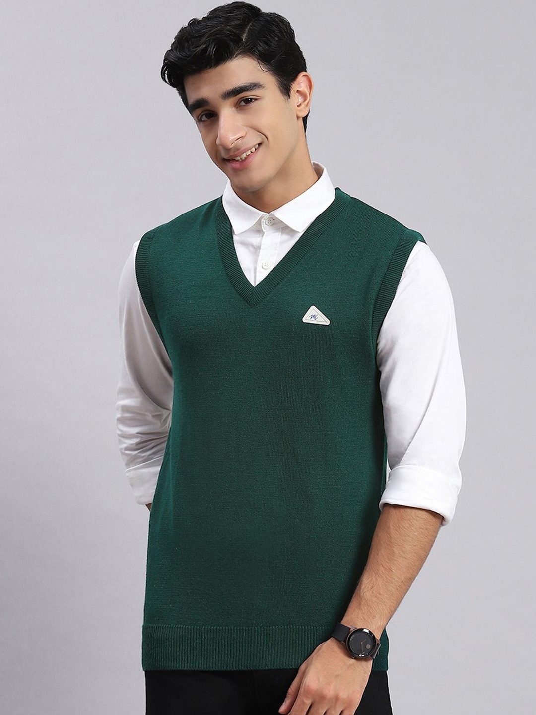 

Monte Carlo Men Woollen Sweater Vest, Green