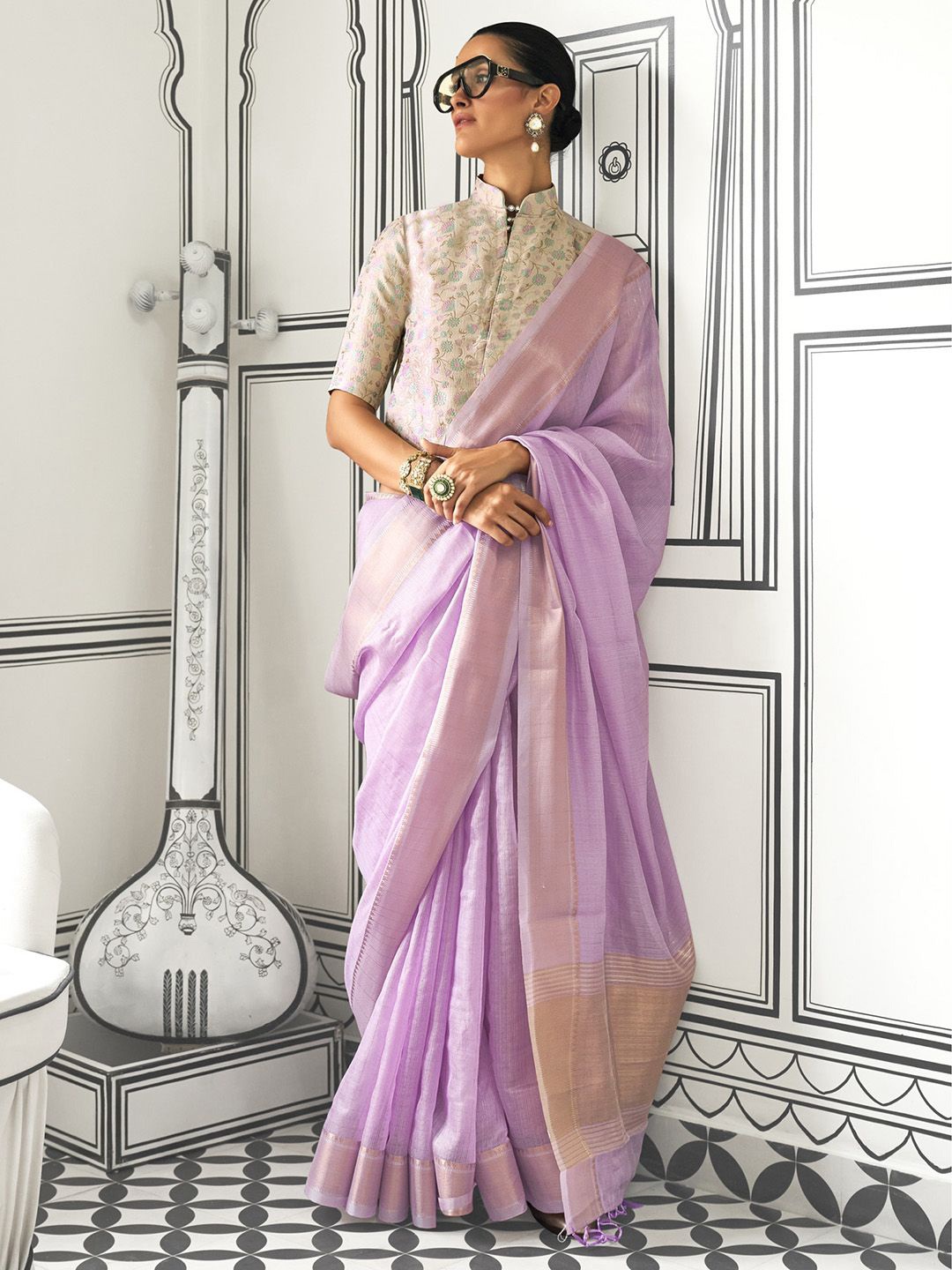 

Mitera Striped Zari Pure Chiffon Banarasi Saree, Mauve