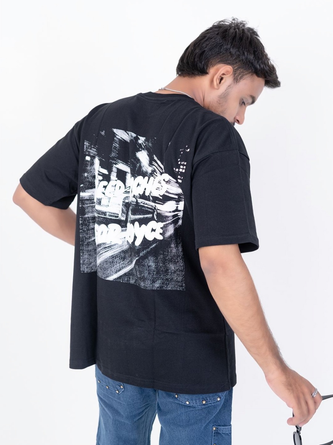 

Tistabene Men Typography Printed Round Neck Cotton Oversized T-shirt, Black