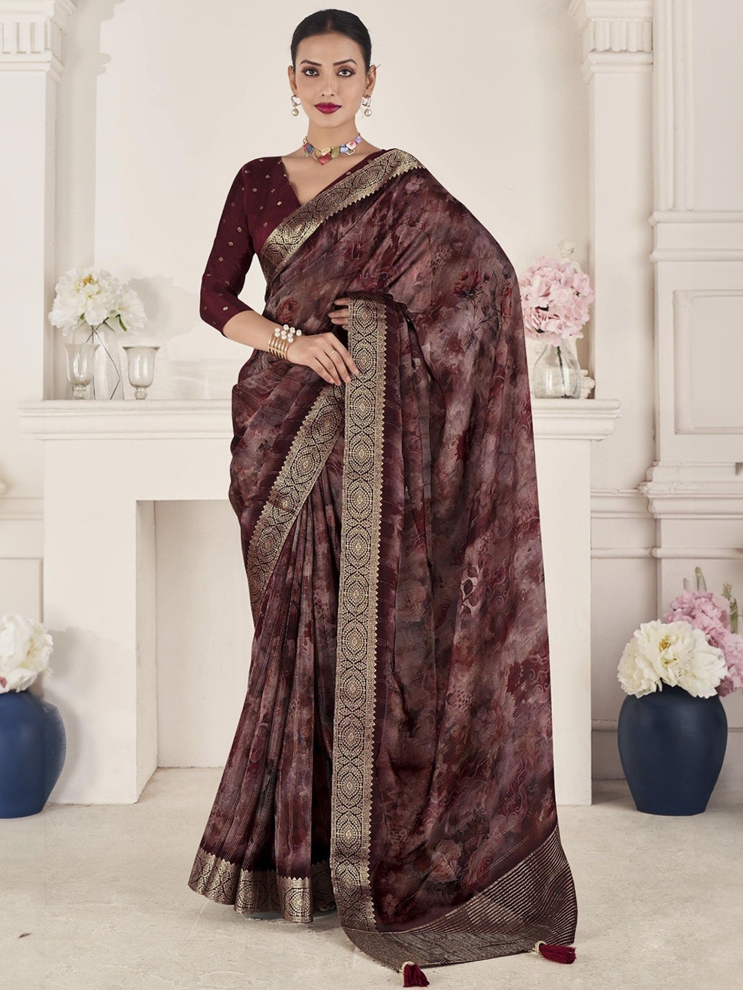 

MySilkLove Zari Silk Blend Banarasi Saree, Brown