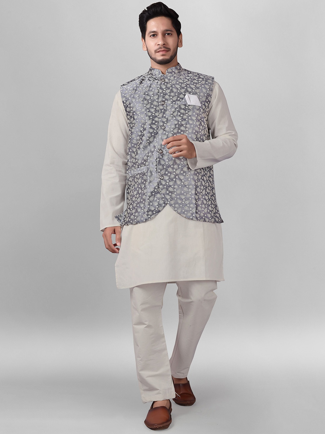 

amzira Regular Cotton Kurta & Trousers Set, Off white