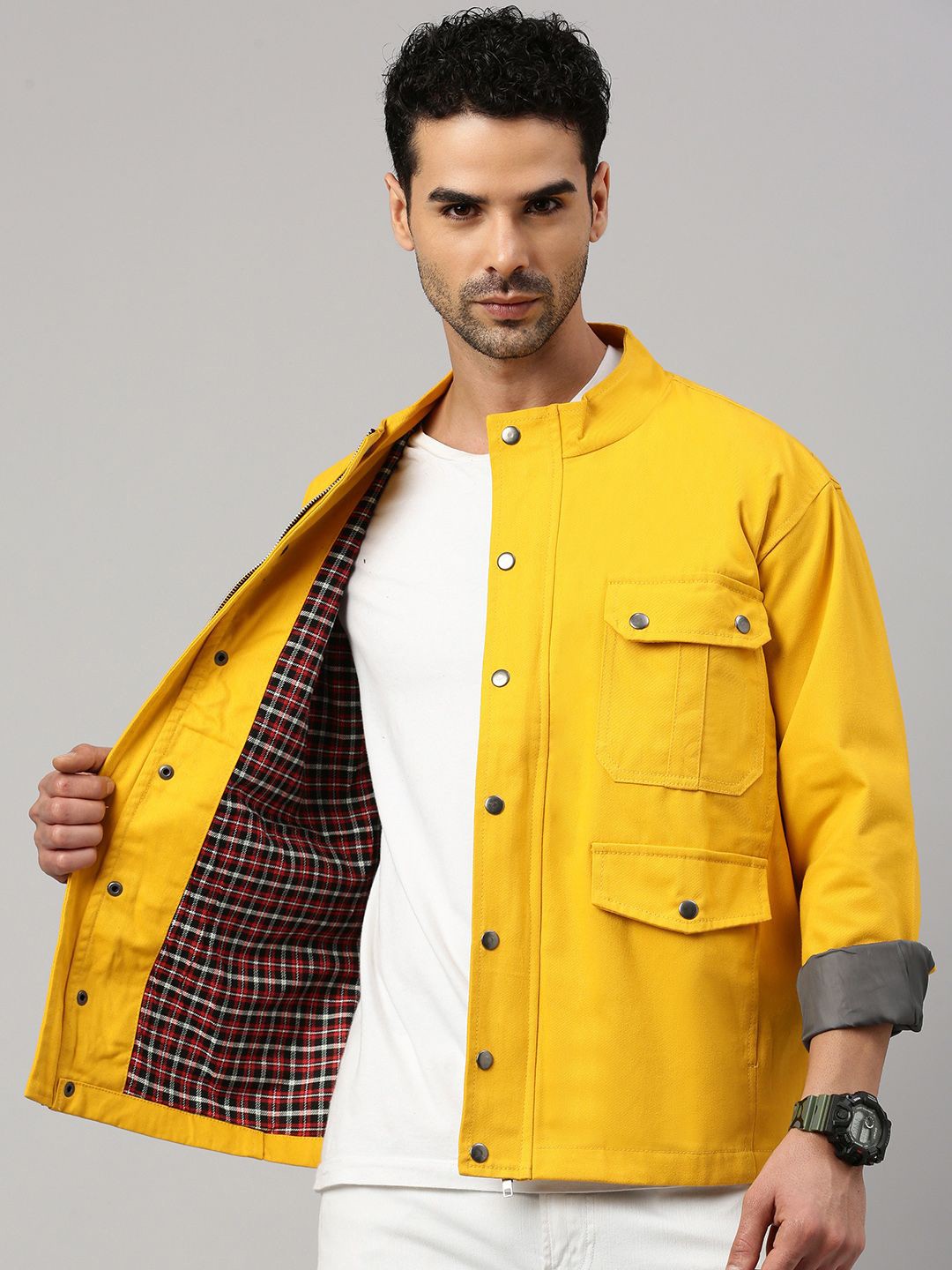 

VOXATI Men Colourblocked Crop Tailored Jacket, Yellow