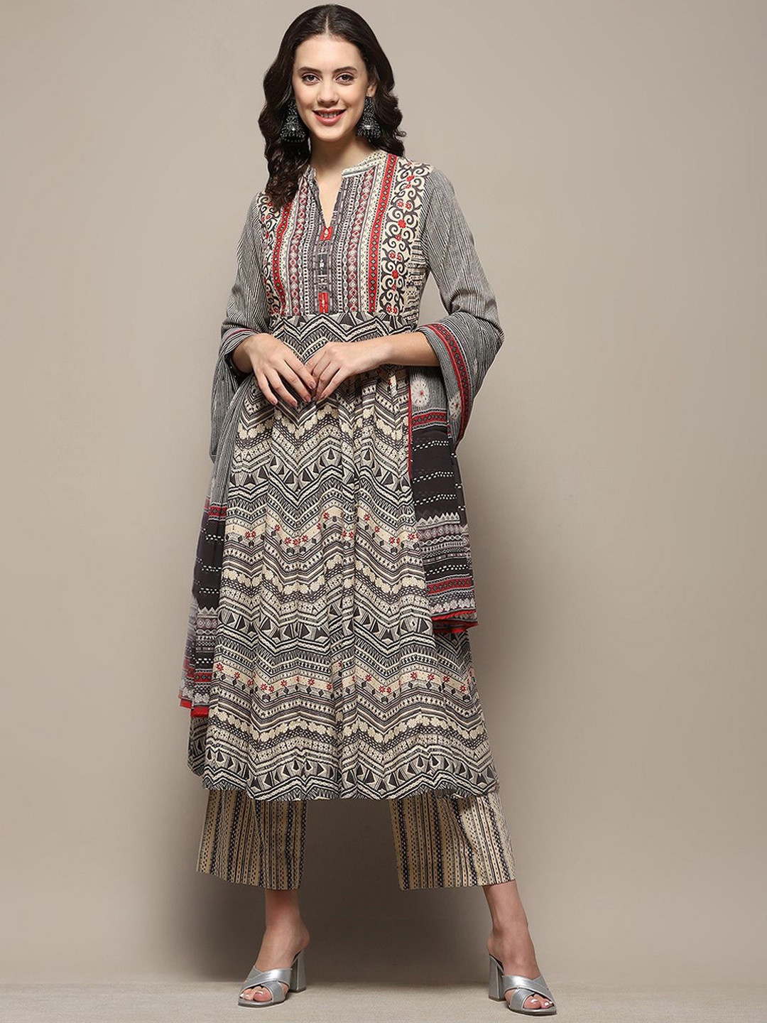 

Biba Floral Printed Notched Neck Pure Cotton Anarkali Kurta With Palazzos & Dupatta, Beige