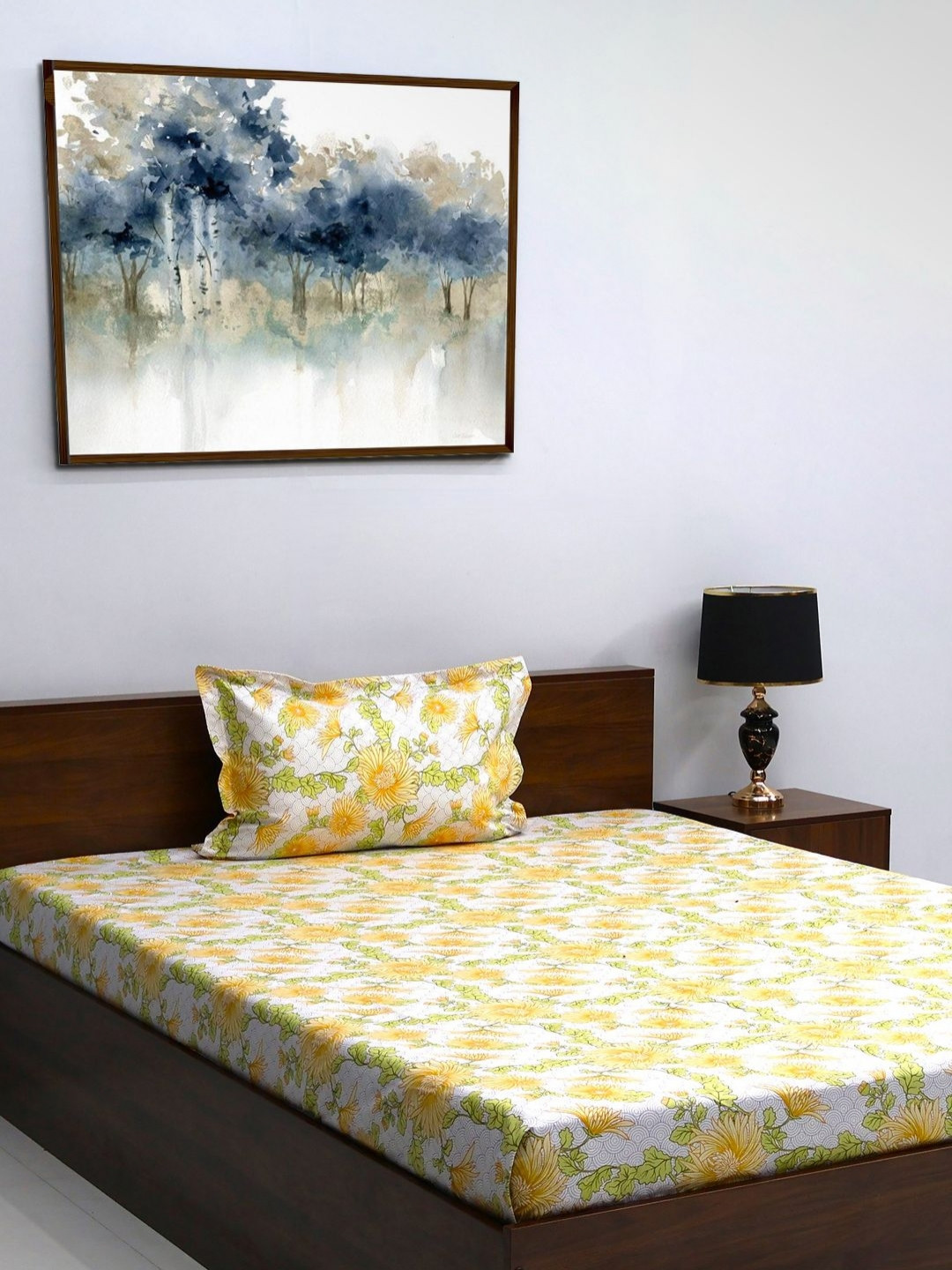 

BOMBAY DYEING Cardinal Yellow & White Floral 120 TC Pure Cotton Single Bedsheet Set