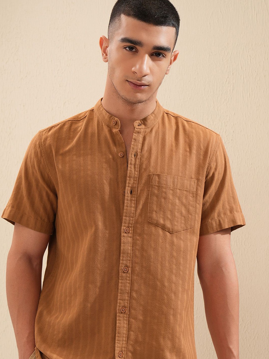 

Highlander Men Dobby Textured Solid Casual Regular Fit Shirt, Brown