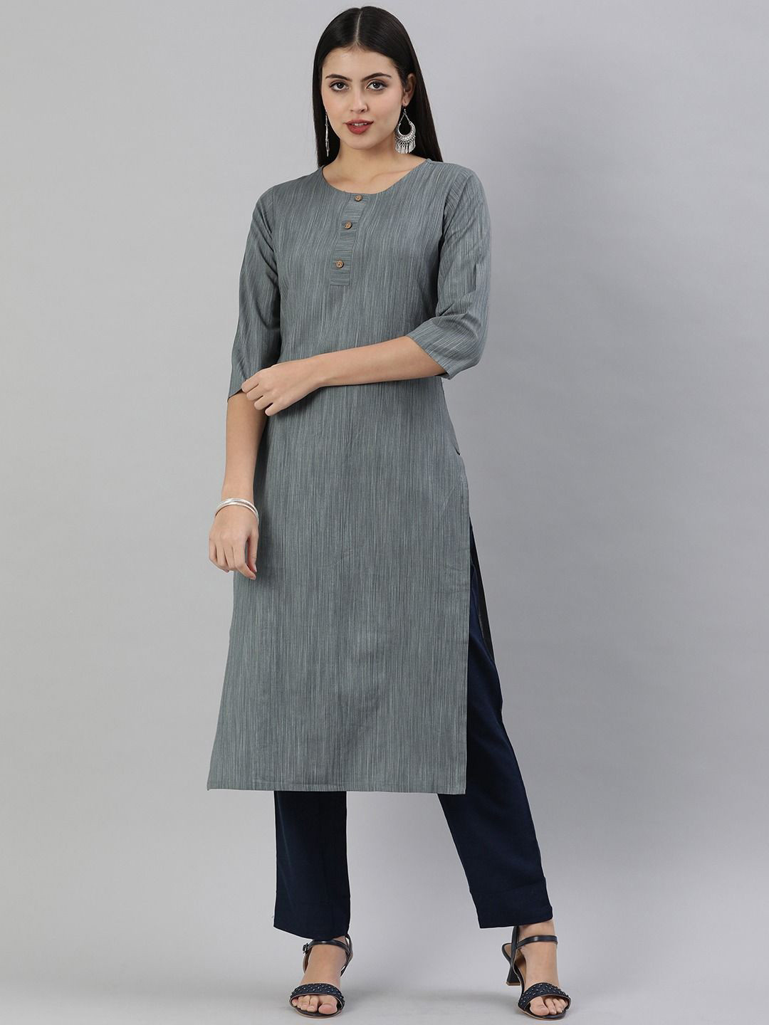 

KALINI Striped Round Neck Straight Kurta, Grey