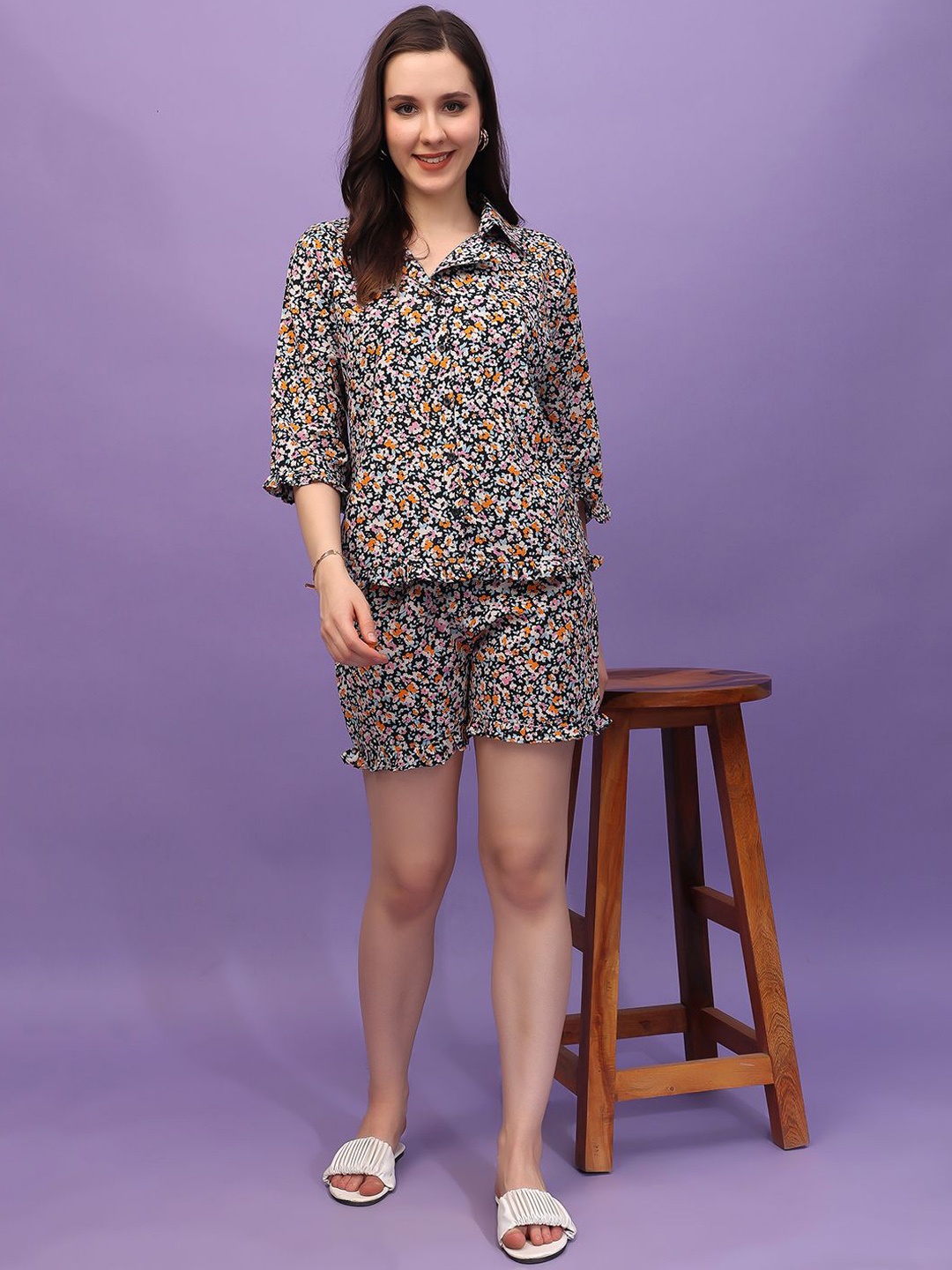 

Cation Women Floral Printed Night suit, Black