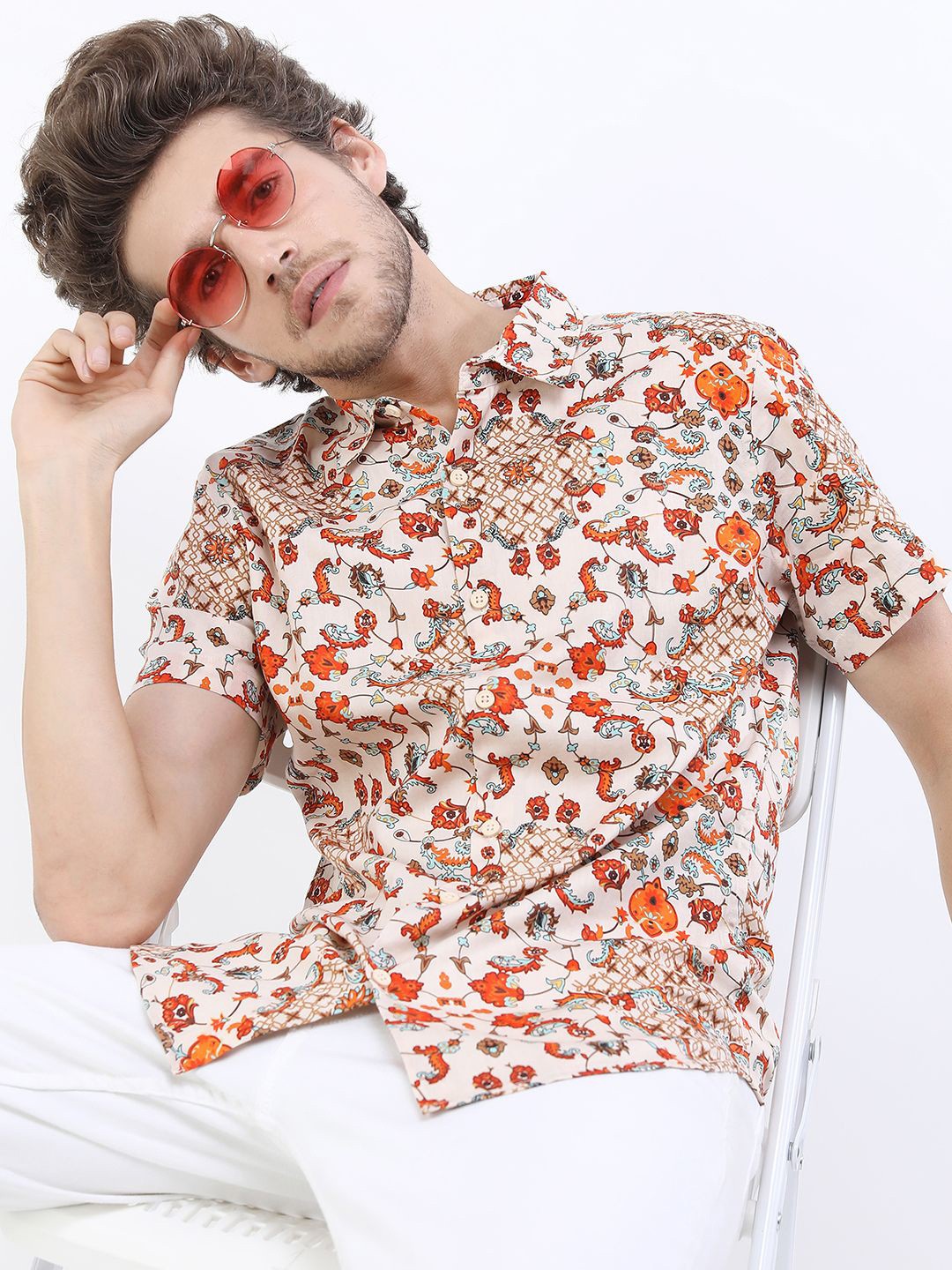 

HIGHLANDER Men Slim Fit Floral Opaque Printed Casual Shirt, Beige