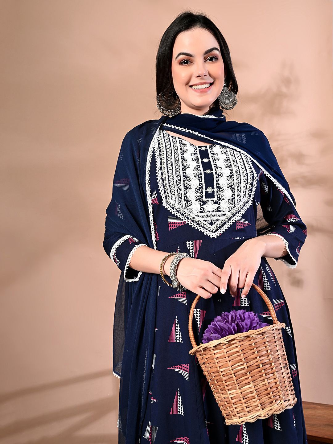 

DOISA Printed A-Line Thread Work Kurta with Trousers & With Dupatta, Blue