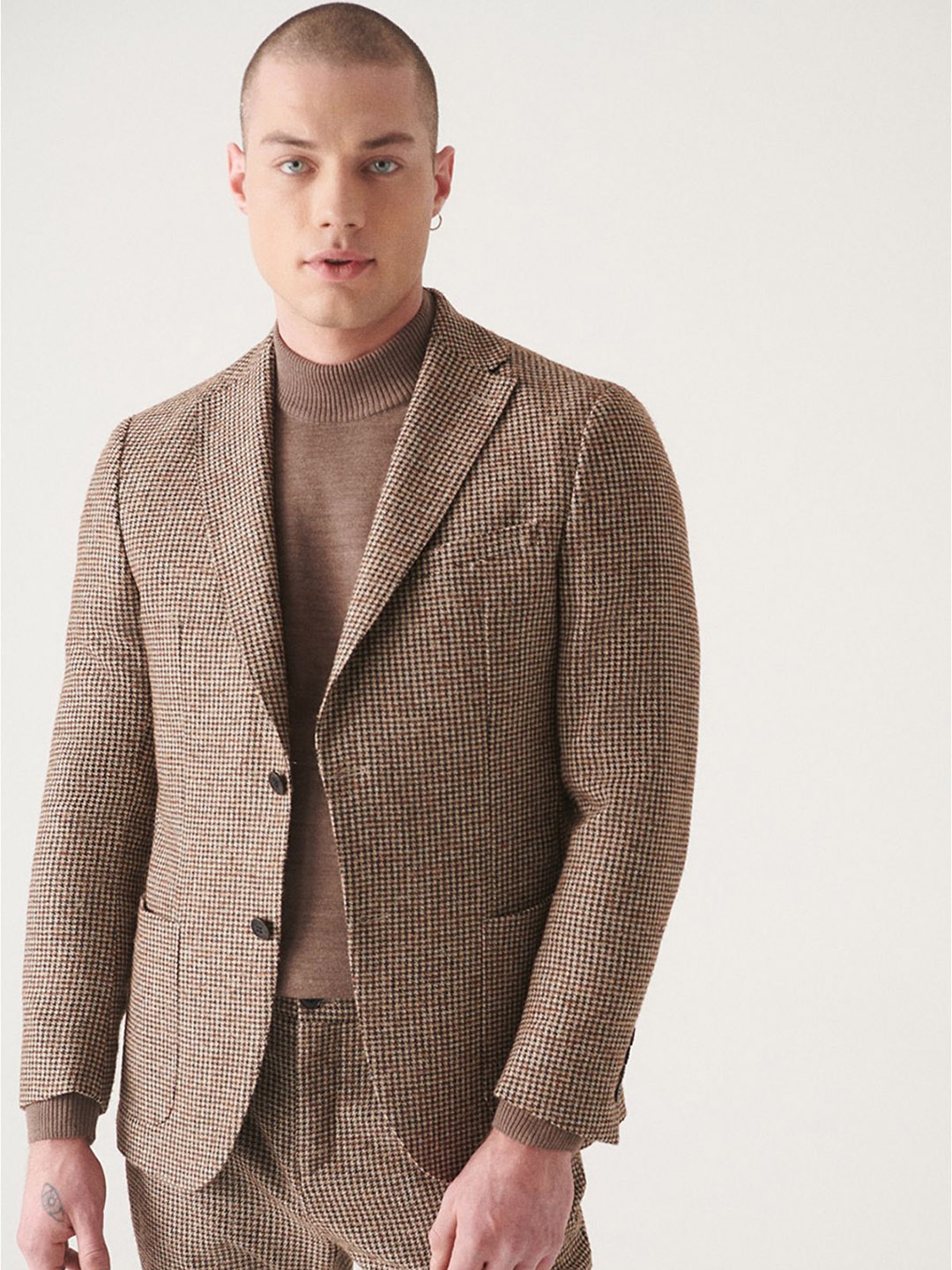 

AVVA Checked Notched Lapel Collar Slim-Fit Single-Breasted Blazer, Brown