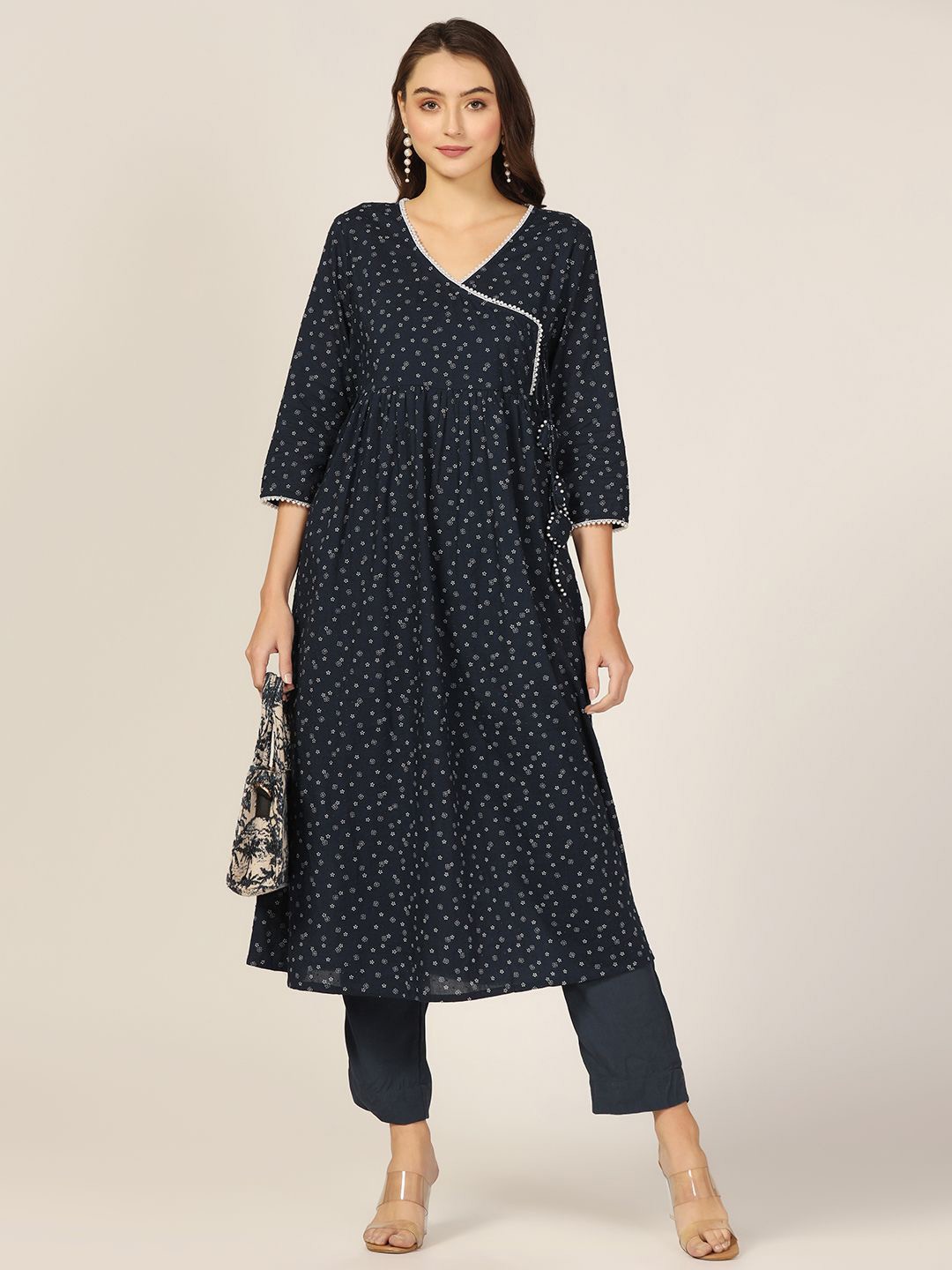

Mustard Printed V-Neck Kurta, Blue
