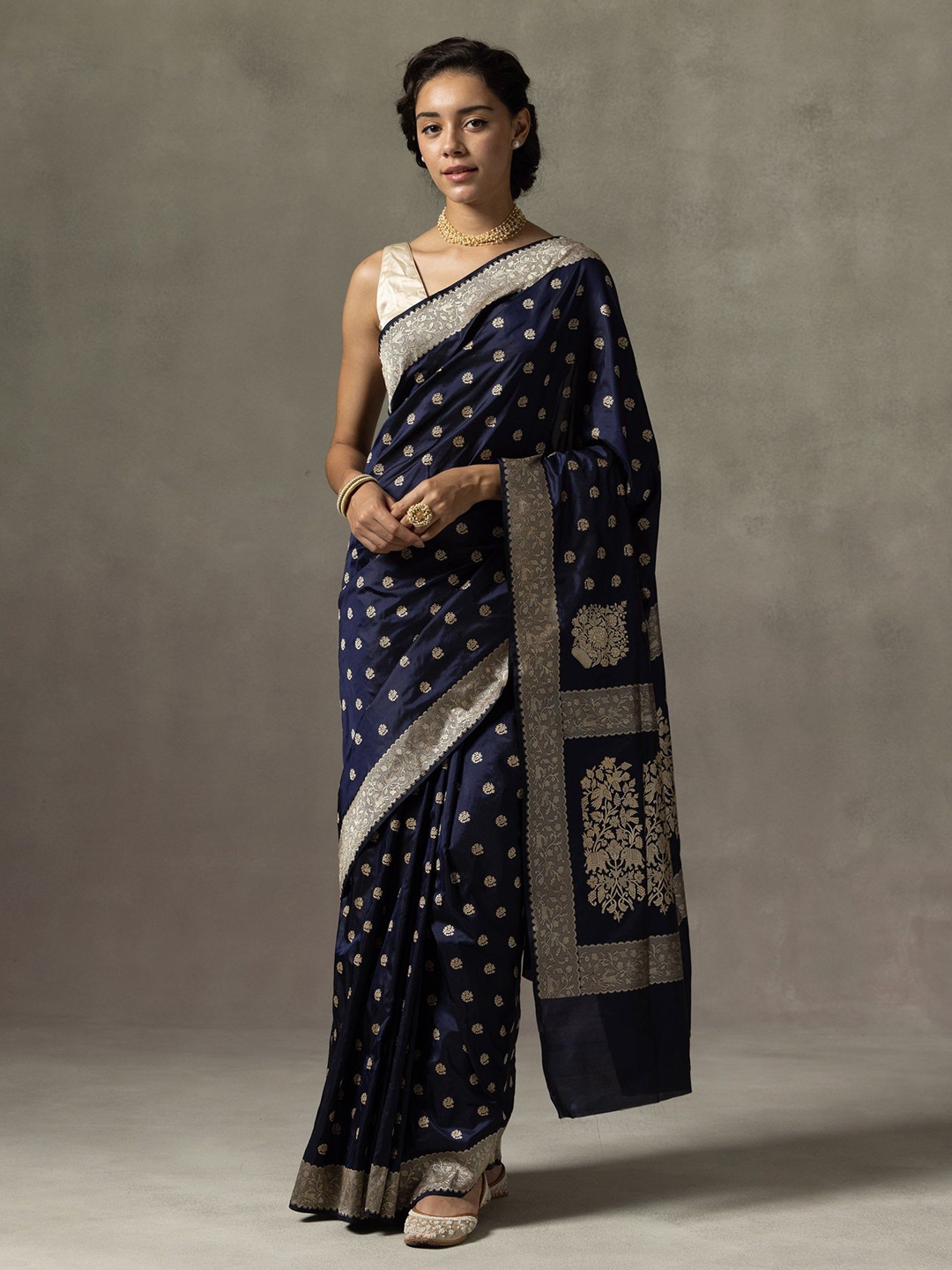 

Upalksh Woven Design Zari Silk Blend Banarasi Saree, Blue