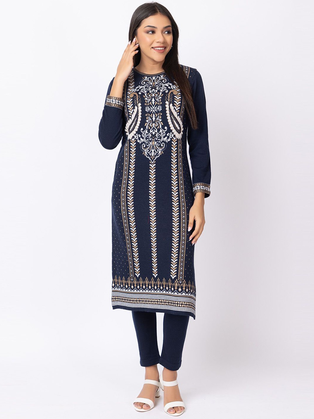 

Anouk Women Geometric Embroidered Flared Sleeves Sequinned Jacquard Winter Wear Kurta, Navy blue