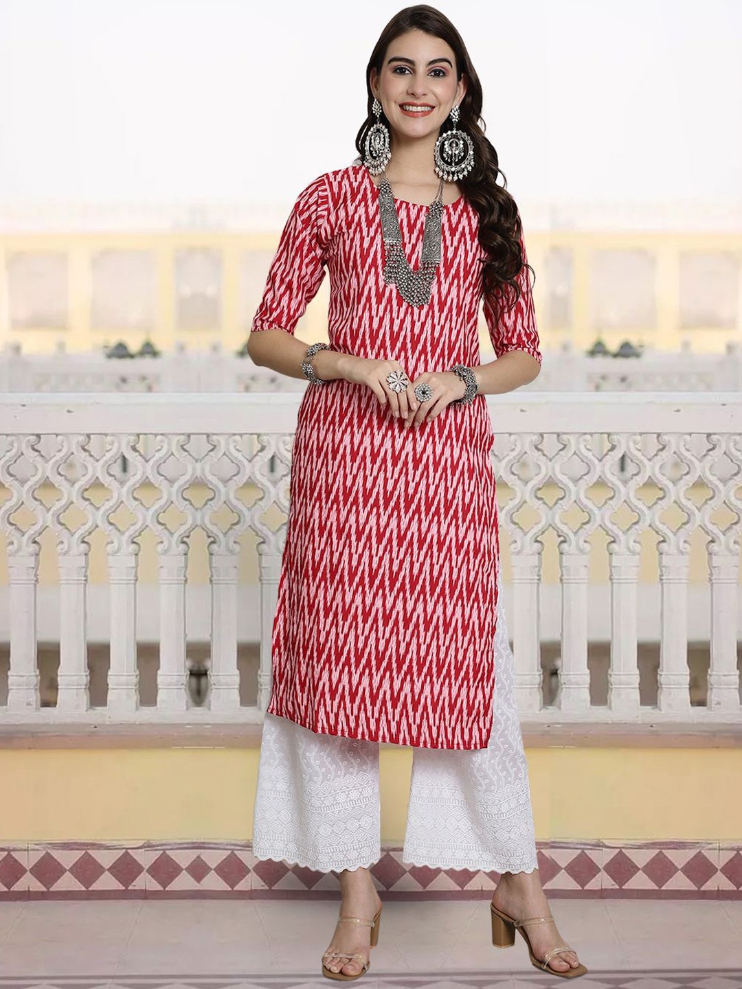 

7Threads Chevron Printed Round Neck Straight Kurta, Red